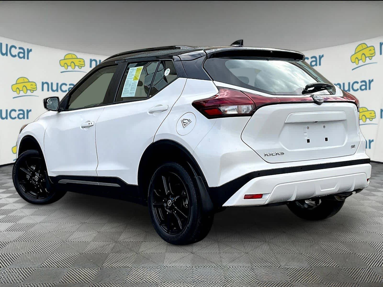 Certified 2023 Nissan Kicks SR w/ SR Premium Package FWD image 4