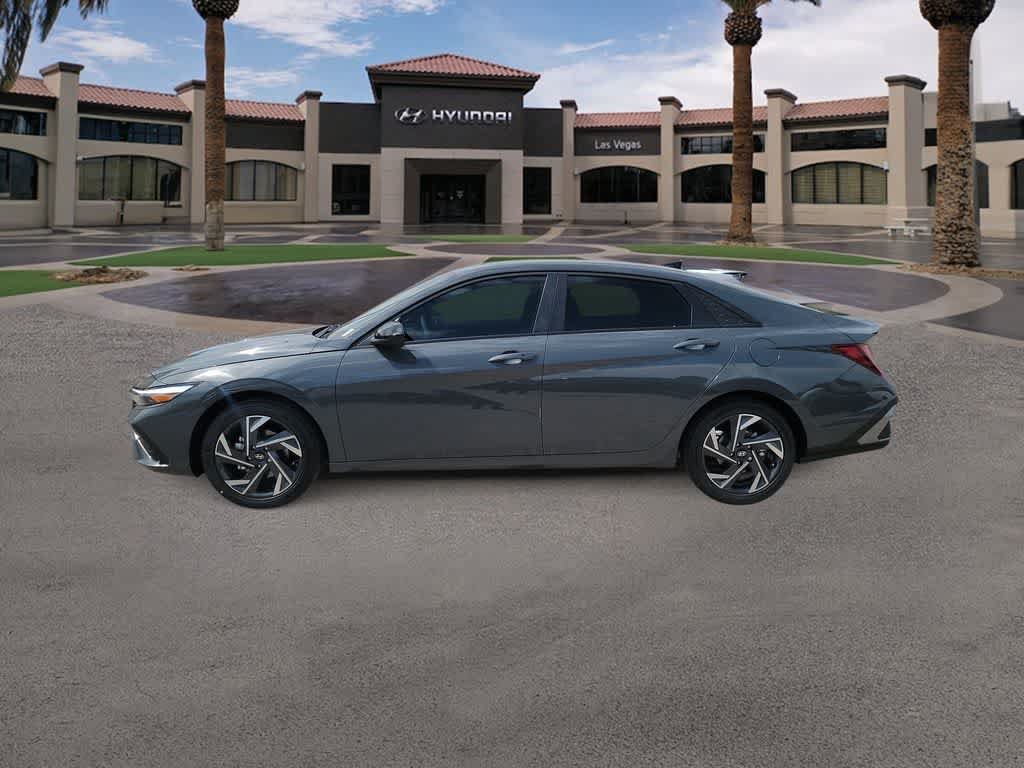 Certified 2025 Hyundai Elantra Sport FWD image 5