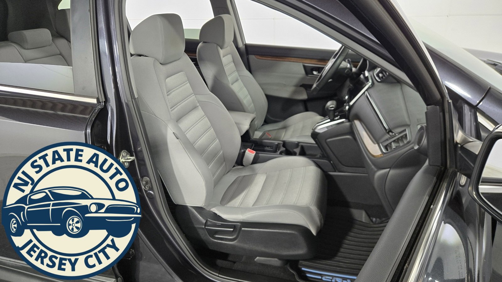 Used 2019 Honda CR-V EX image 40