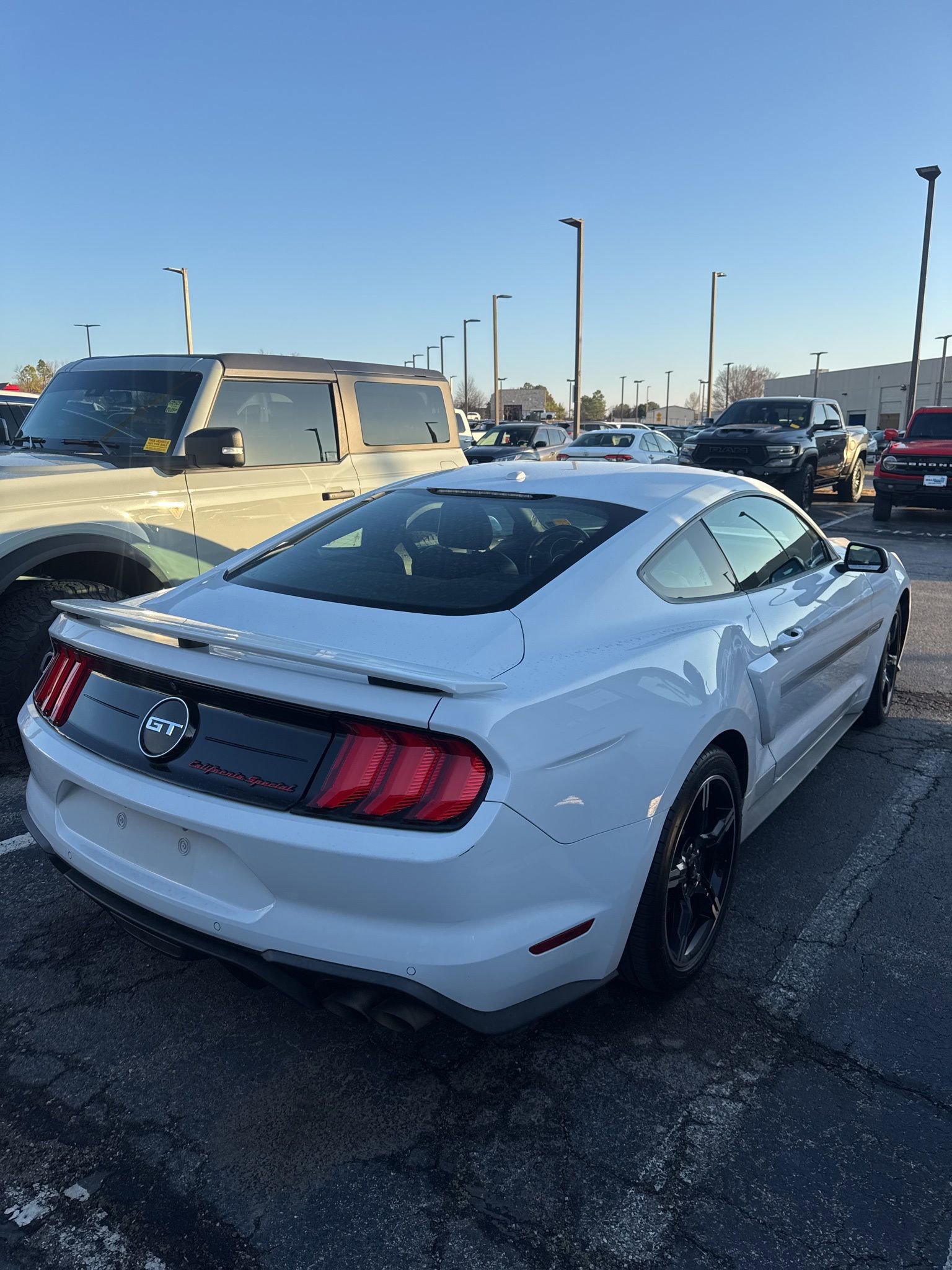 Used 2019 Ford Mustang GT Premium w/ Equipment Group 401A image 3