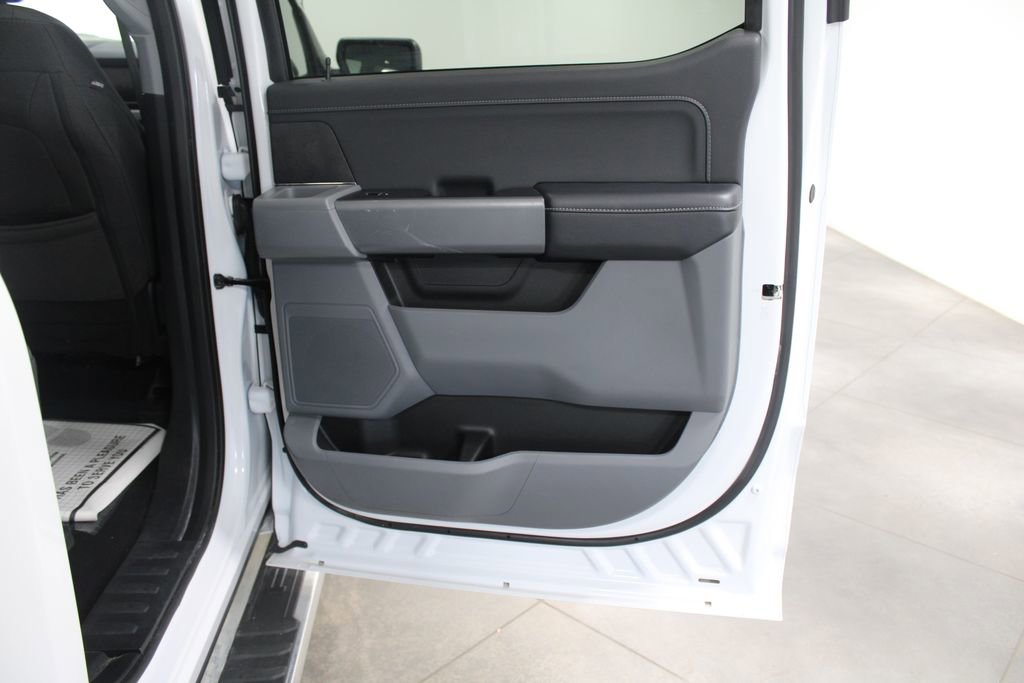 Used 2024 Ford F150 XLT w/ Mobile Office Package image 37