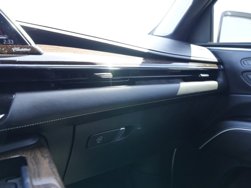 Used 2021 Cadillac Escalade Sport Platinum w/ Heavy-Duty Trailer Package image 18