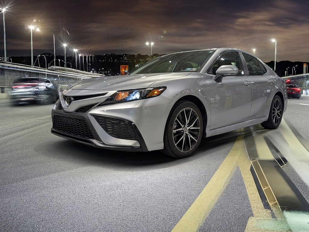 Used 2023 Toyota Camry SE