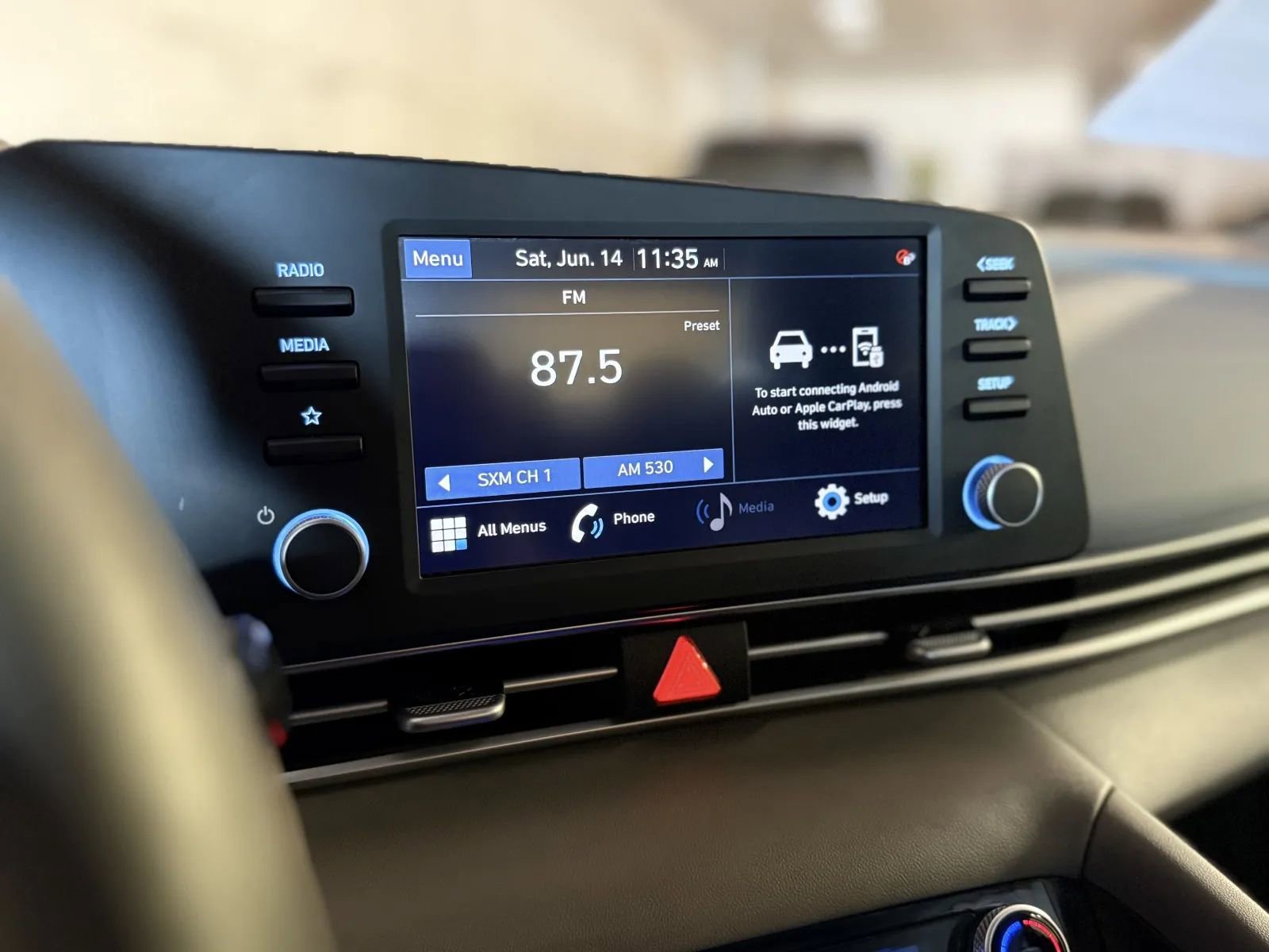 Used 2023 Hyundai Elantra SEL image 30