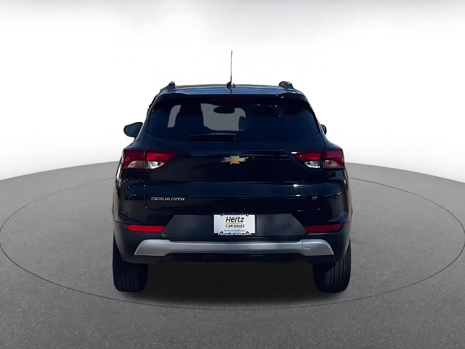 Used 2025 Chevrolet TrailBlazer LT FWD image 12