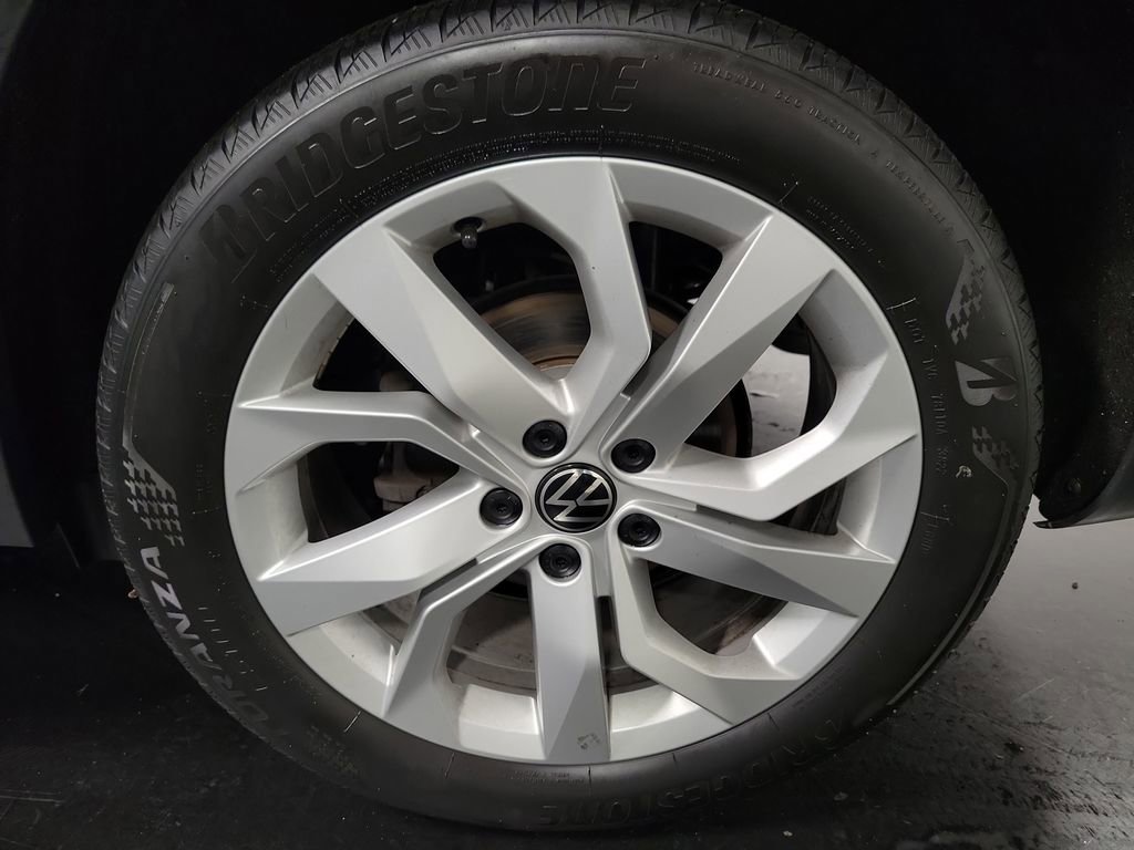 Used 2023 Volkswagen Taos S AWD/4WD image 10