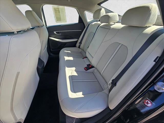 Used 2023 Hyundai Sonata SEL w/ Cargo Package image 17