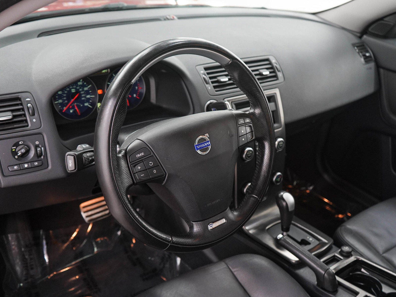 Used 2011 Volvo S40 T5 R-Design FWD image 19