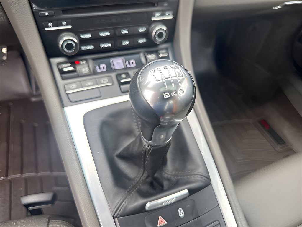 Used 2018 Porsche 911 Carrera image 16