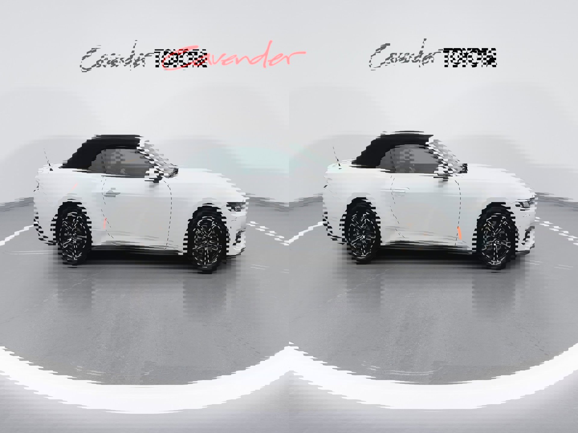 Used 2024 Ford Mustang Premium image 9