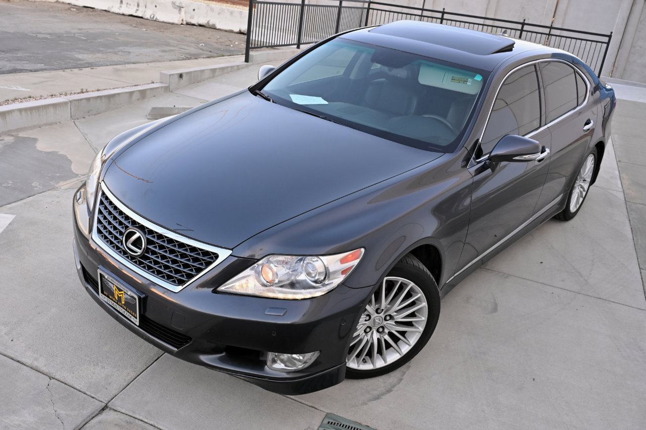 Used 2011 Lexus LS 460 w/ Sport Pkg RWD image 12