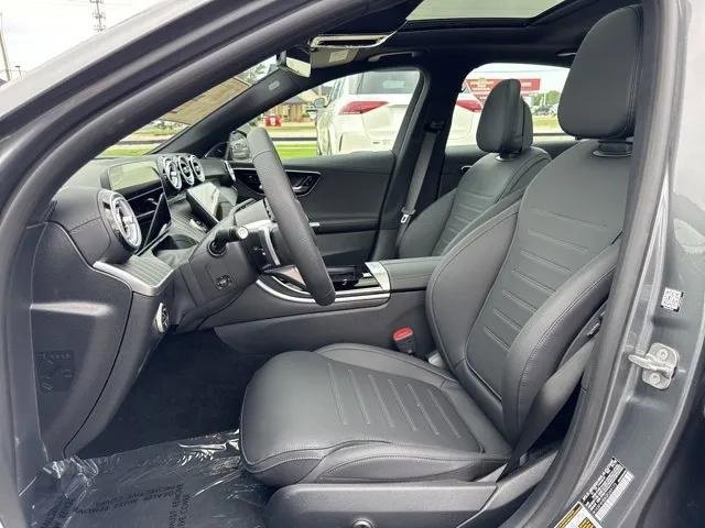 New 2025 Mercedes-Benz C 300 4MATIC Sedan image 23