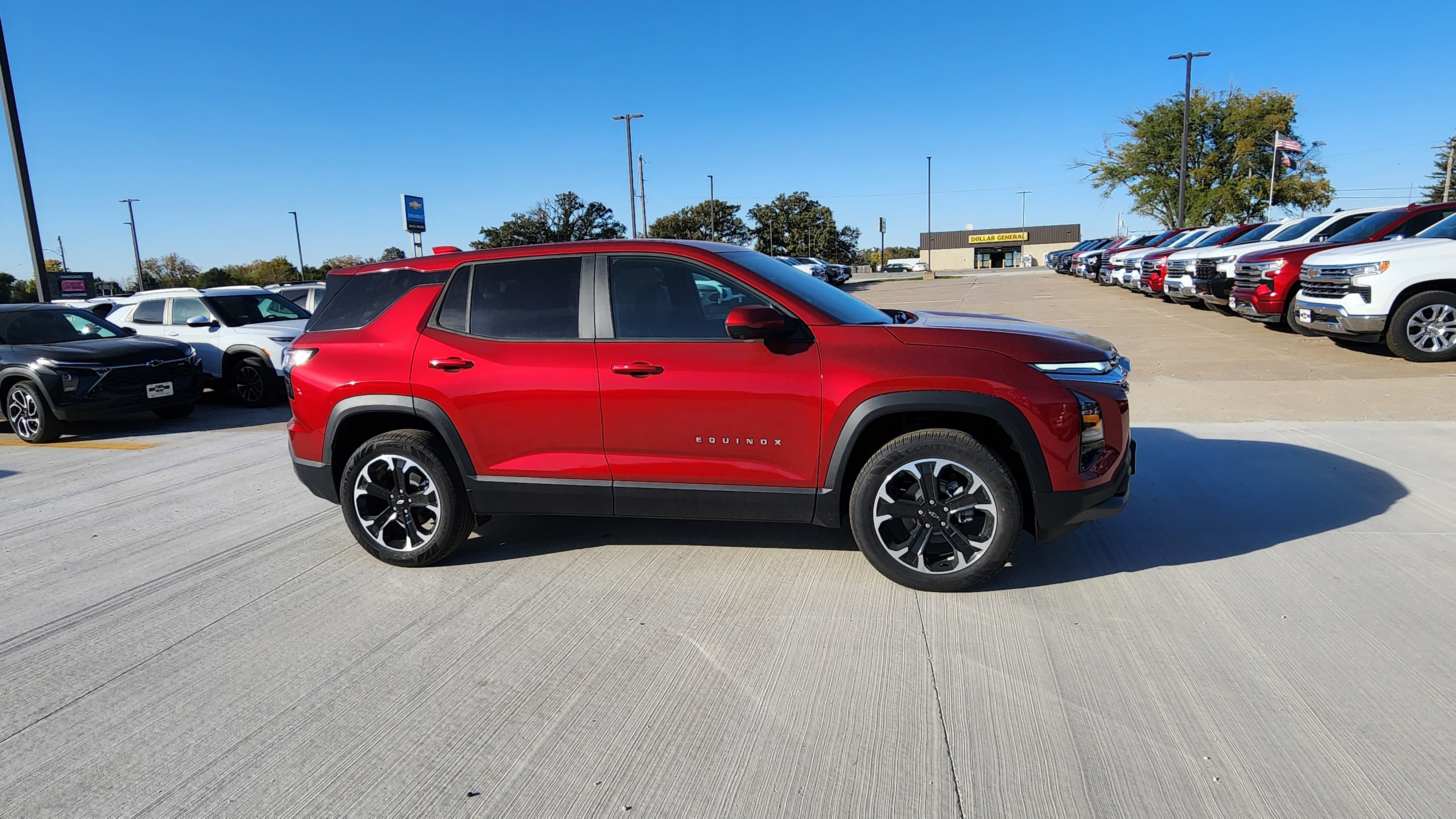 New 2026 Chevrolet Equinox LT w/ Convenience Package II image 4