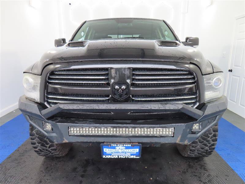 Used 2016 RAM 1500 Sport w/ Black Ram 1500 Sport Group AWD/4WD image 3