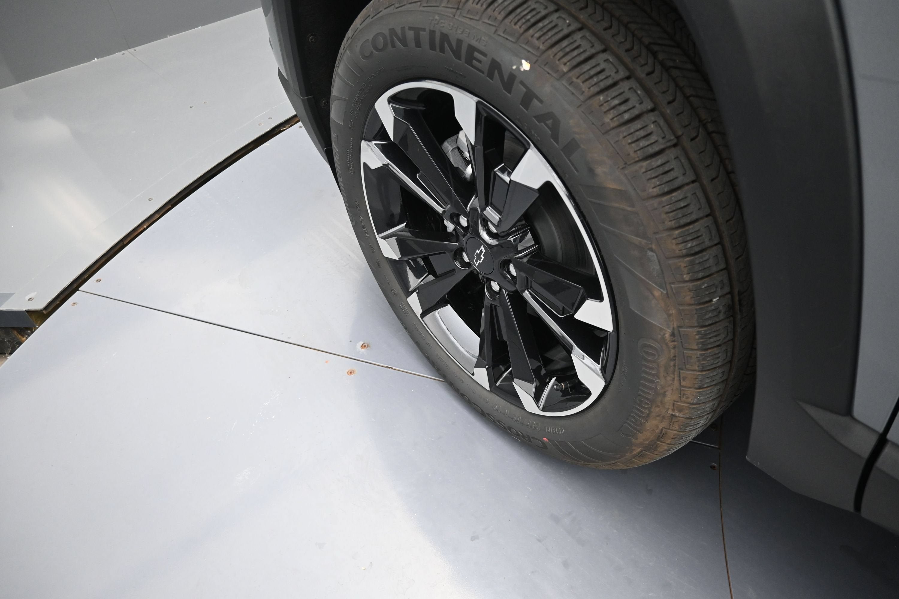 New 2027 Chevrolet Equinox RS AWD/4WD image 38