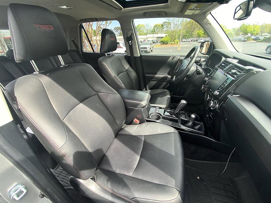 Used 2021 Toyota 4Runner Venture w/ Moonroof Package image 17