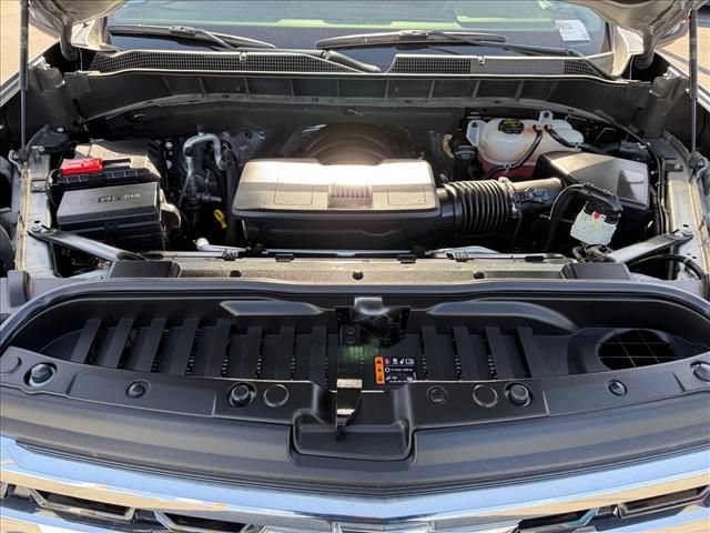 Certified 2024 Chevrolet Silverado 1500 LT w/ Z71 Off-Road Package AWD/4WD image 24