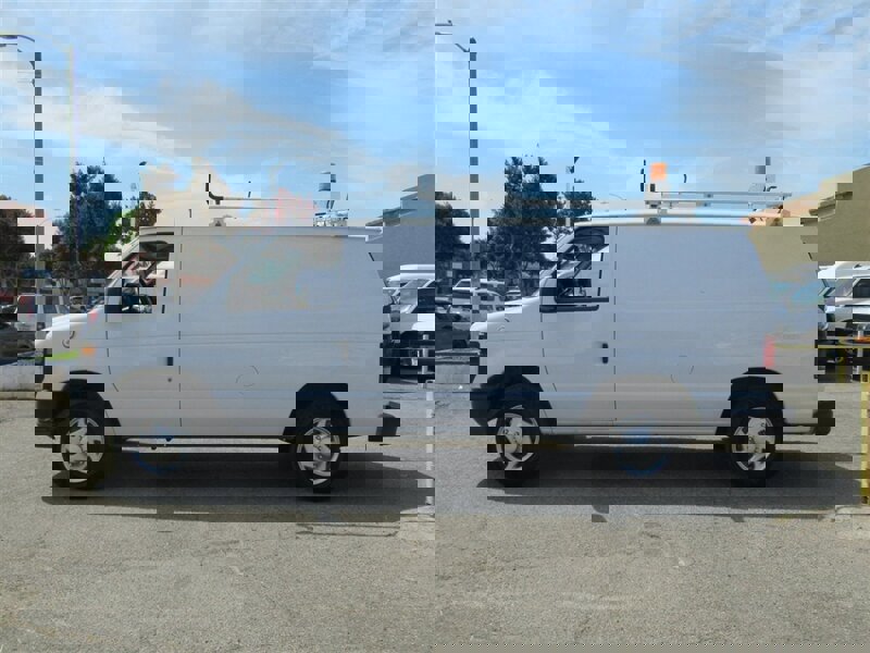 Used 2013 Ford E-150 and Econoline 150 w/ PWR Group image 4