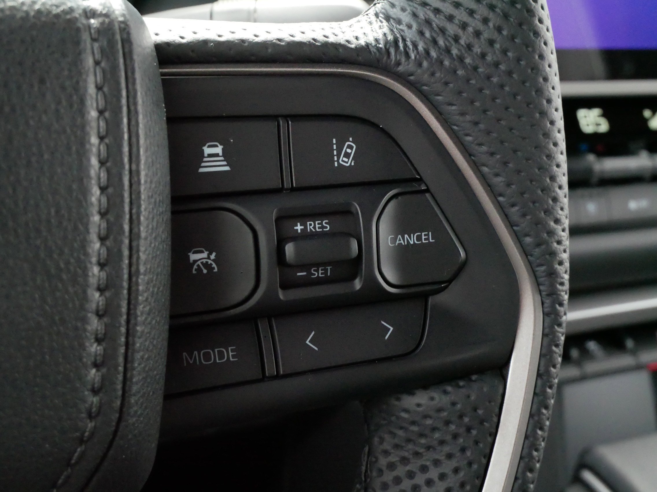 Certified 2026 Toyota Tundra Limited w/ Power Package image 25