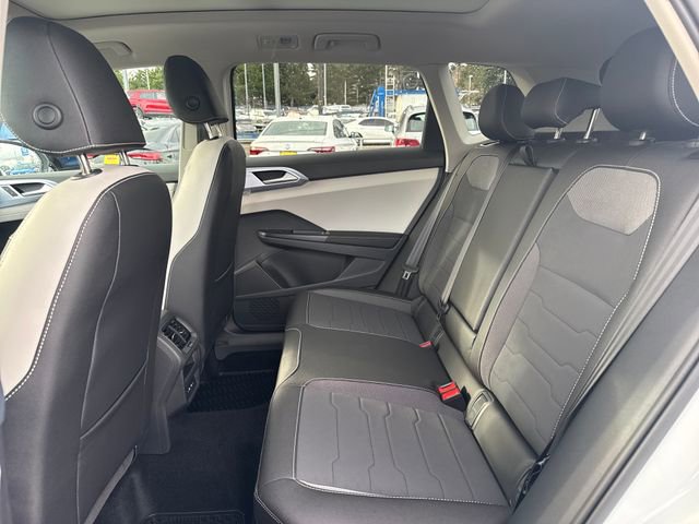 New 2026 Volkswagen Taos SE AWD/4WD image 15
