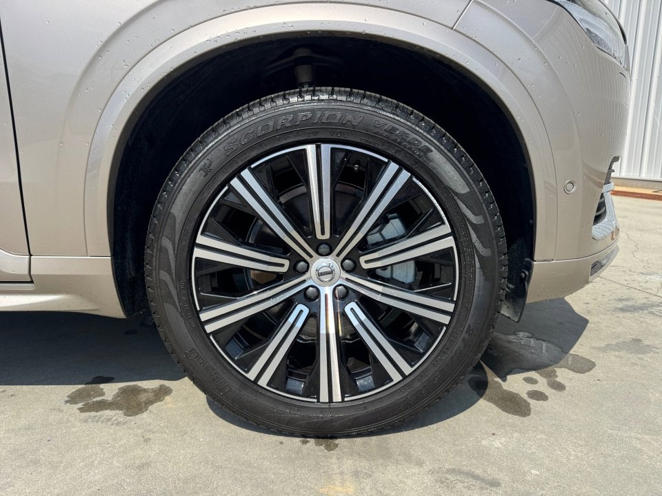 Certified 2024 Volvo XC90 B6 Plus w/ Protection Package AWD/4WD image 25