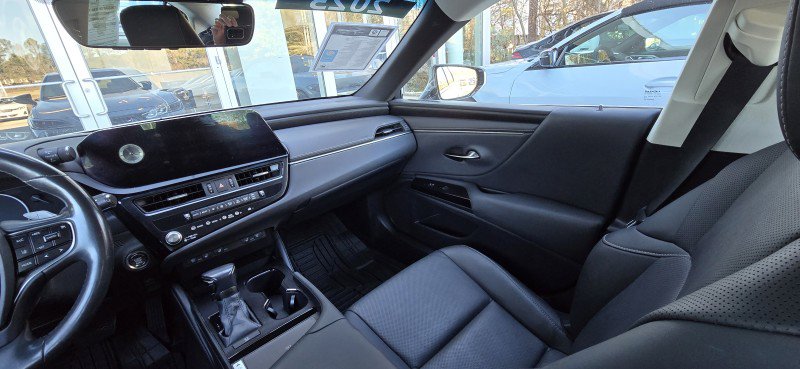 Used 2023 Lexus ES 350 w/ Premium Package image 21