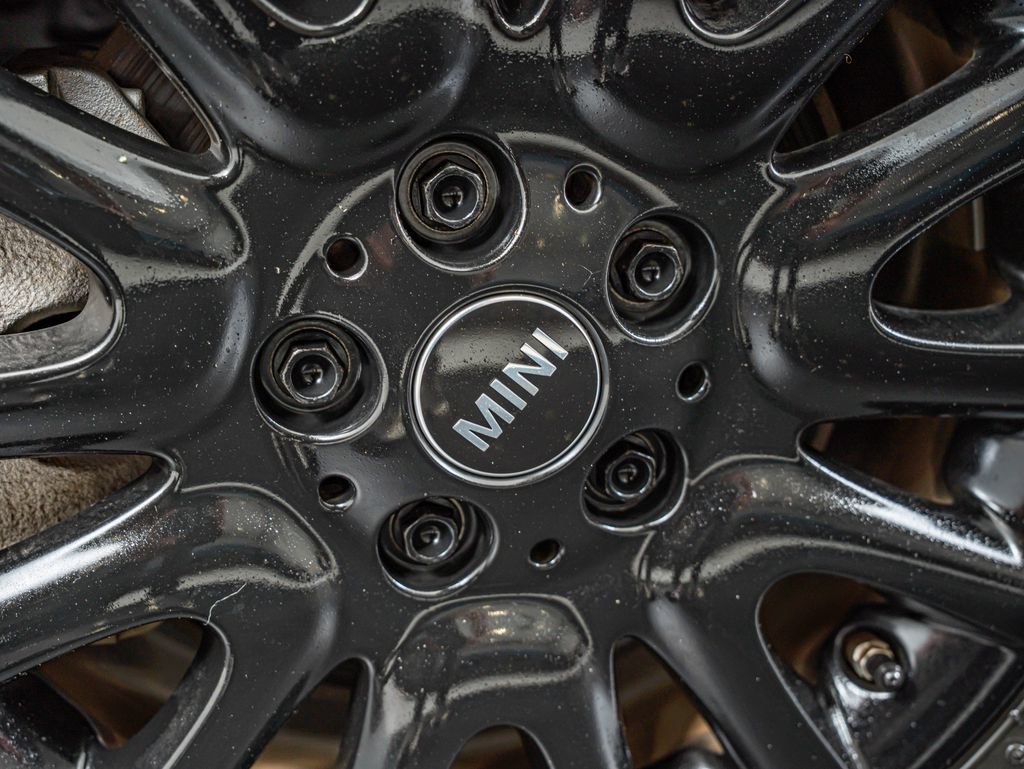 Used 2016 MINI Cooper S FWD image 11