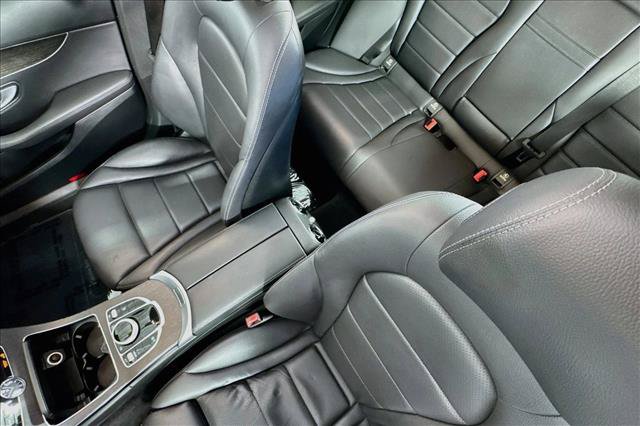 Used 2020 Mercedes-Benz C 300 Sedan image 20