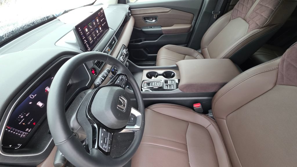 Certified 2026 Honda Pilot Elite image 12
