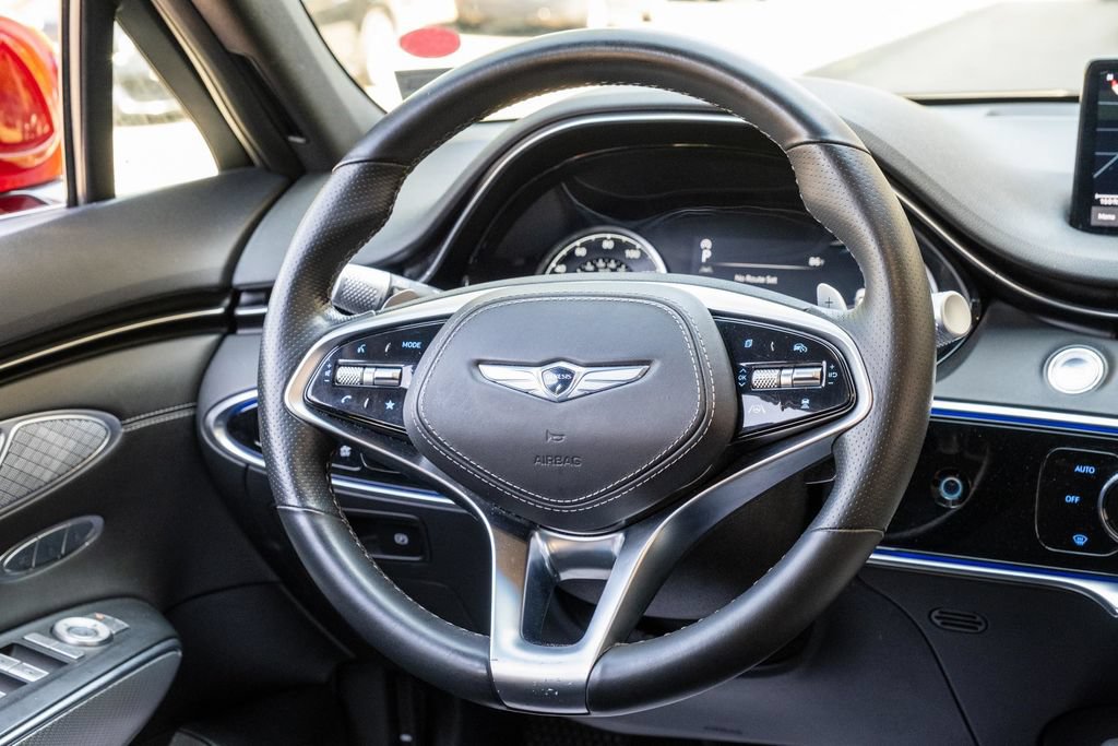 Used 2022 Genesis GV70 3.5T Sport AWD/4WD image 28