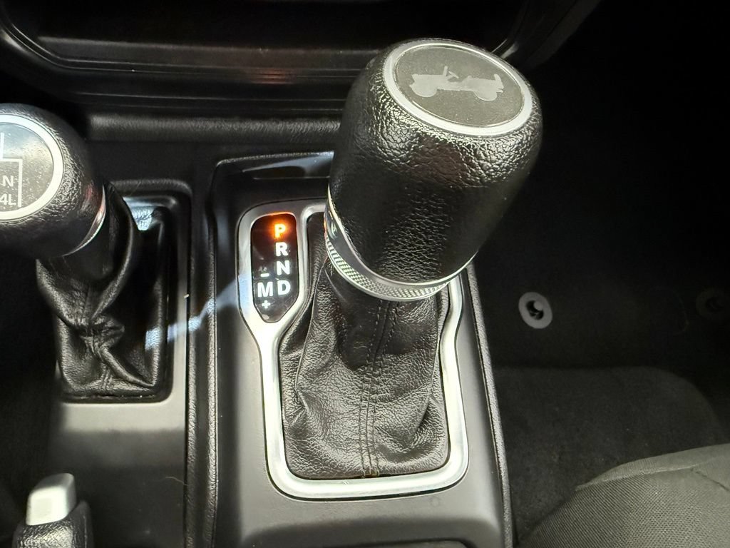 Used 2020 Jeep Wrangler Unlimited Sport S w/ Sun And Sound Package AWD/4WD image 38