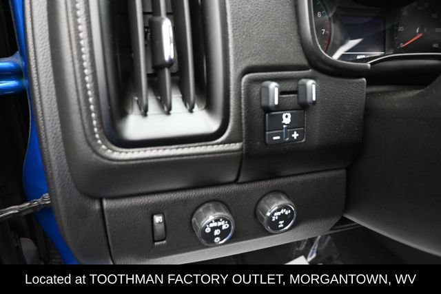 Used 2021 GMC Canyon Elevation w/ LPO, Exterior Package AWD/4WD image 13