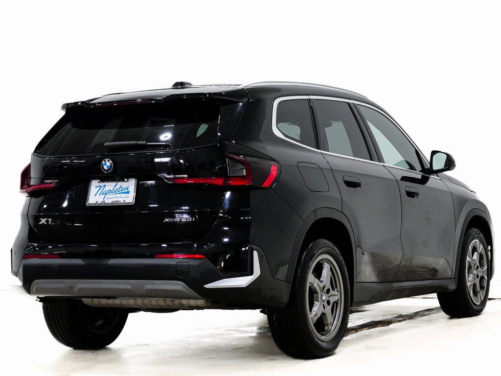 Used 2023 BMW X1 xDrive28i image 7