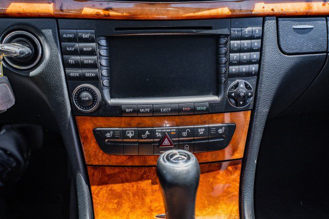 Used 2007 Mercedes-Benz E 350 Sedan image 27