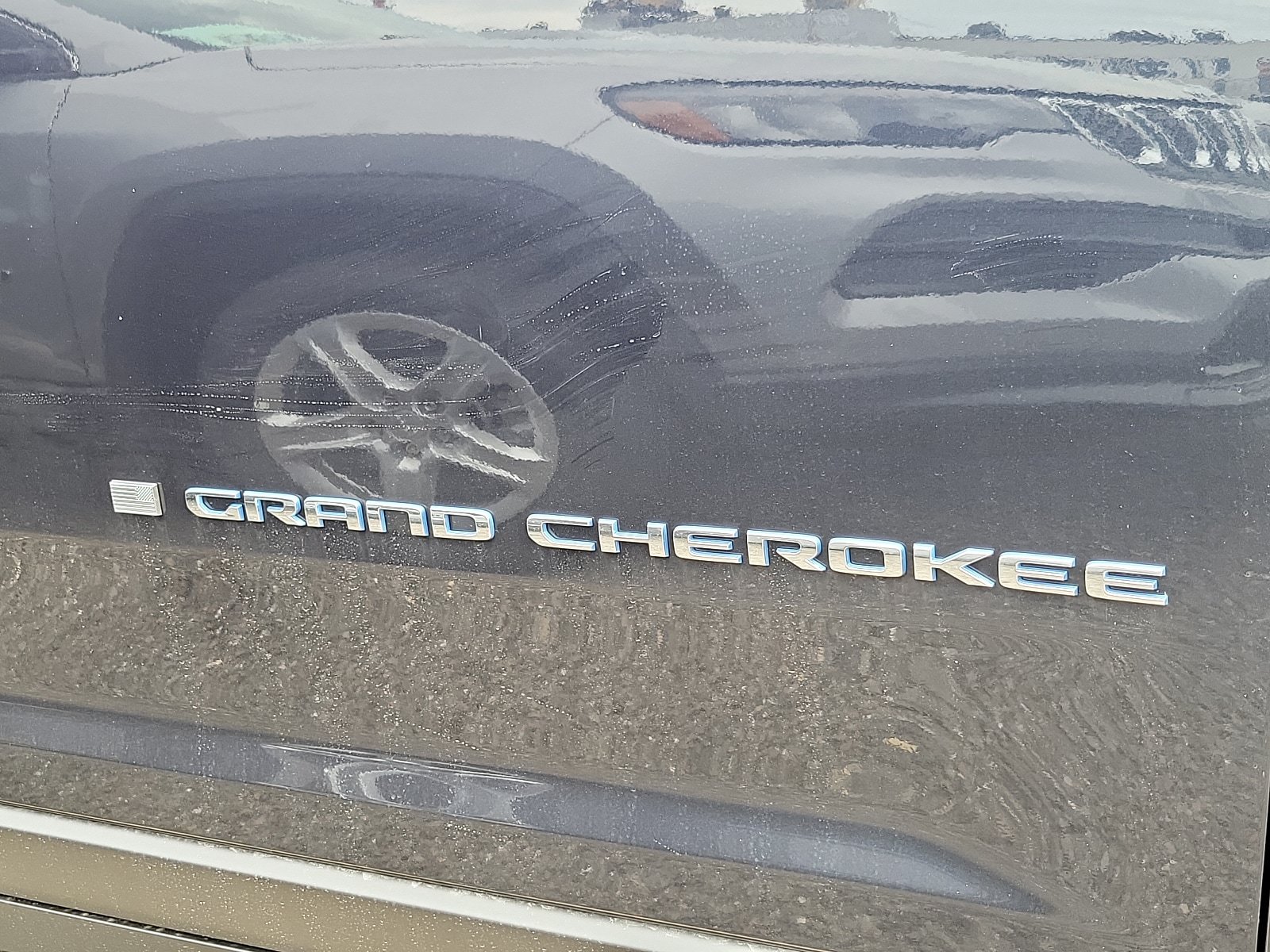 New 2023 Jeep Grand Cherokee 4WD 4xe image 5