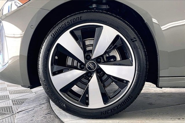 New 2025 Audi A5 2.0T Premium Plus image 12