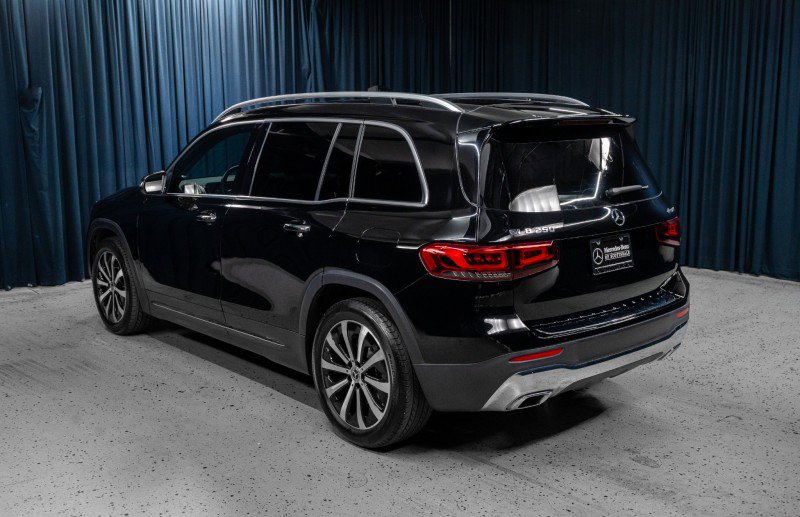 Certified 2023 Mercedes-Benz GLB 250 4MATIC image 9
