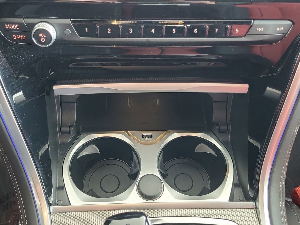 Used 2025 BMW M850i xDrive image 27