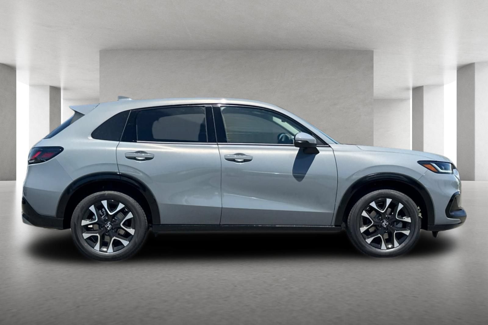 New 2027 Honda HR-V EX-L image 3