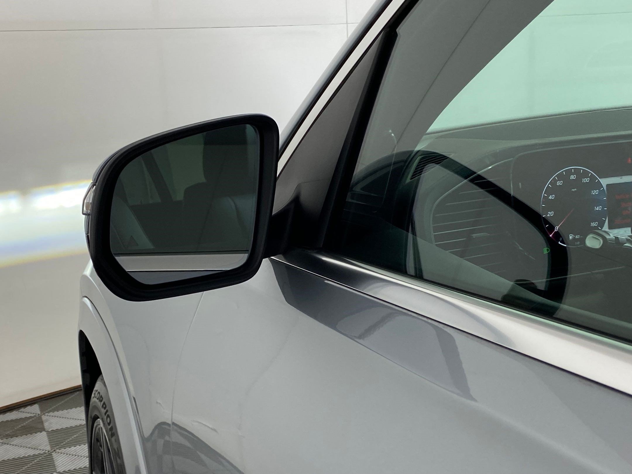 Certified 2025 Mercedes-Benz GLS 450 4MATIC image 22