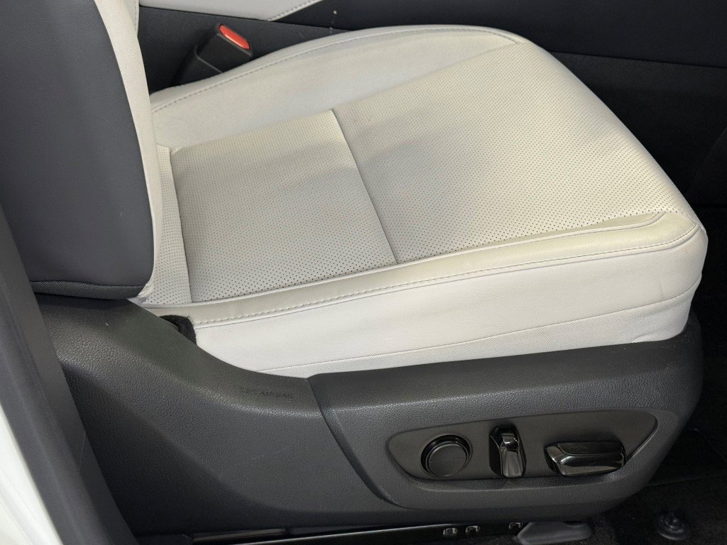 Used 2023 Lexus RX 350 Premium w/ Cold Area Package image 9