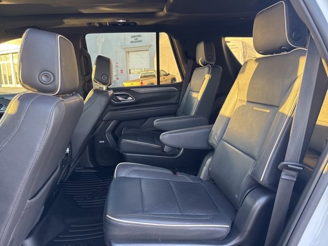Used 2023 GMC Yukon SLT image 10