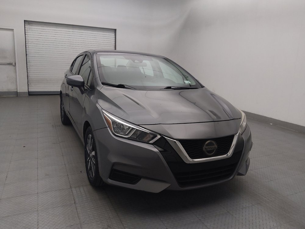 Used 2021 Nissan Versa SV FWD image 14