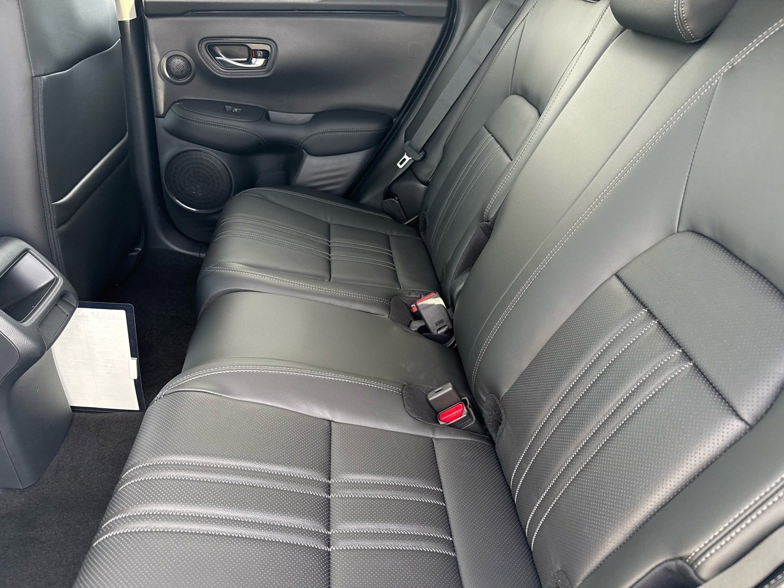 New 2026 Honda HR-V EX-L image 23