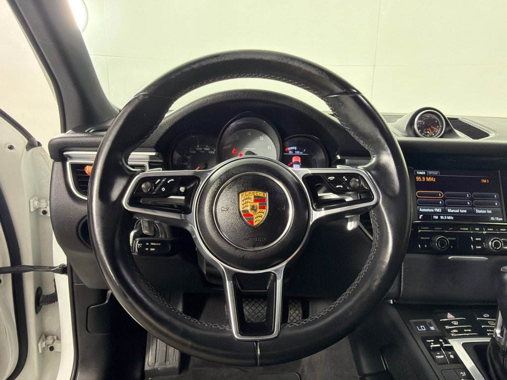 Used 2016 Porsche Macan S AWD/4WD image 16