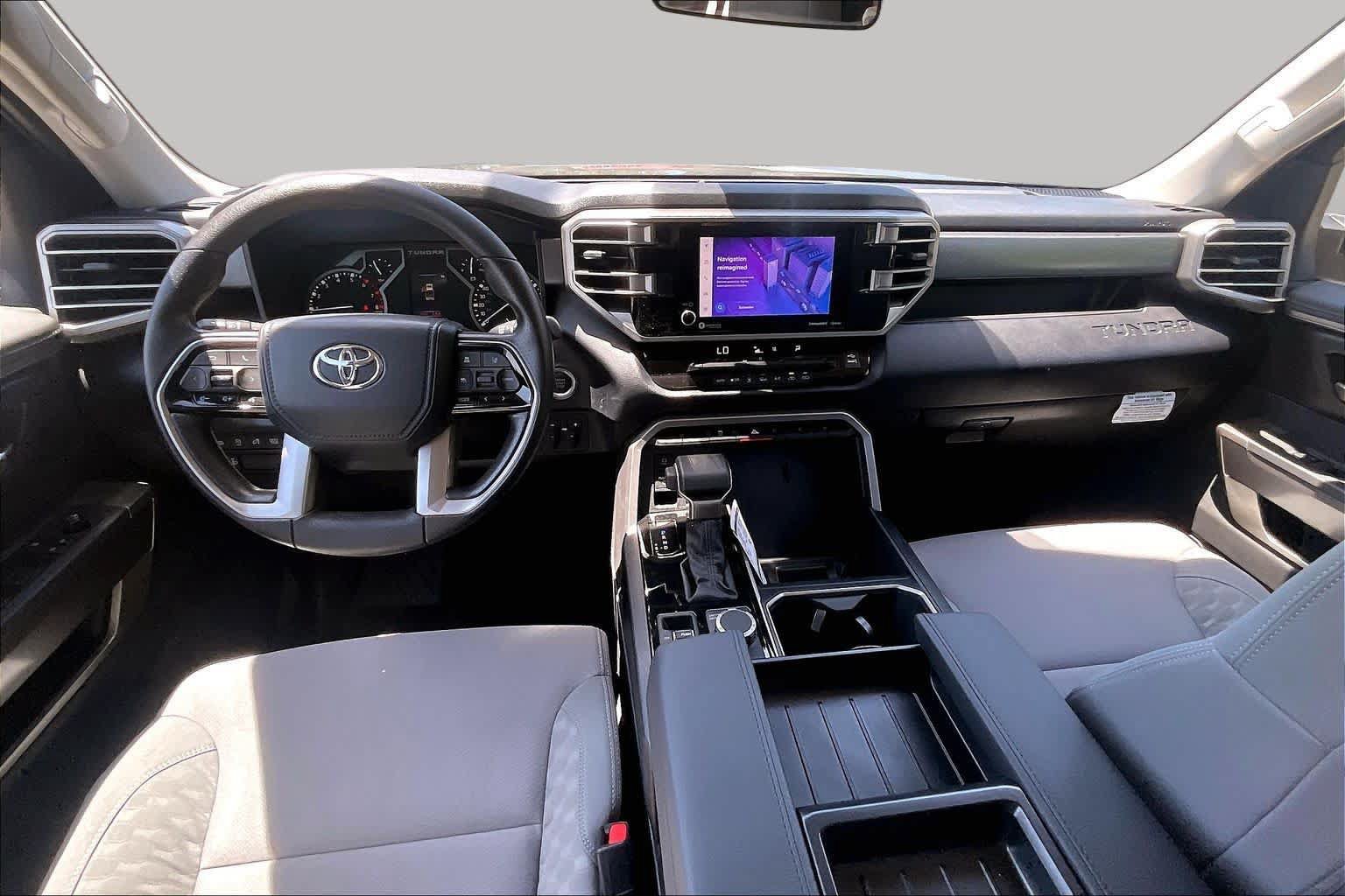 Used 2022 Toyota Tundra SR5 AWD/4WD image 14