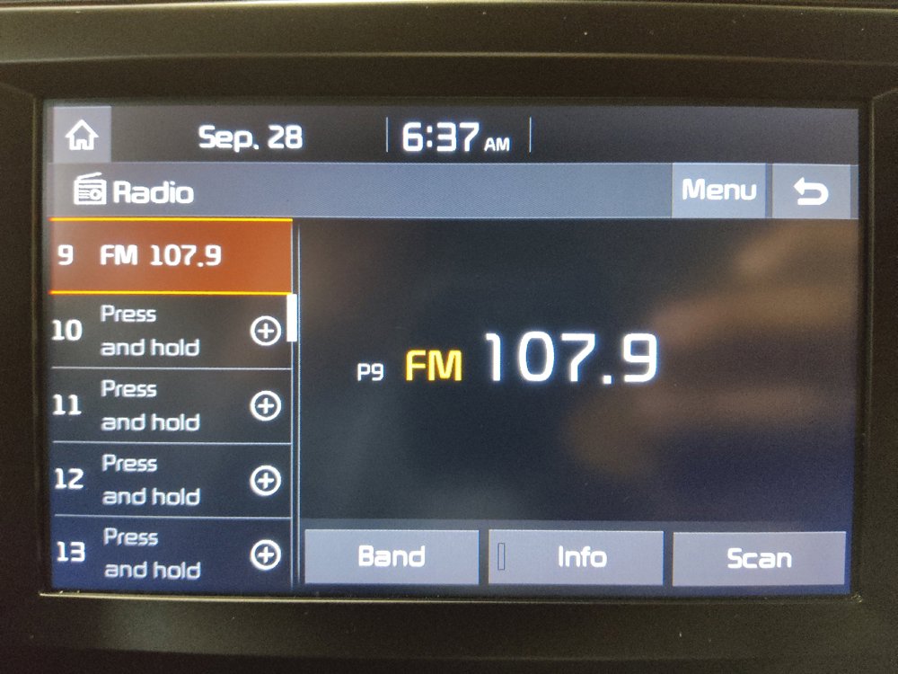 Used 2020 Kia Soul S FWD image 25
