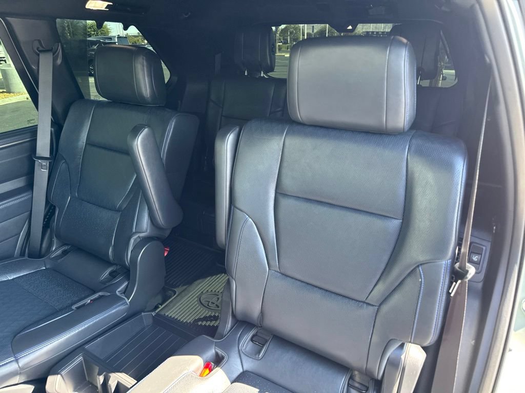 Used 2026 Toyota Sequoia Platinum w/ TRD Off-Road Package AWD/4WD image 18