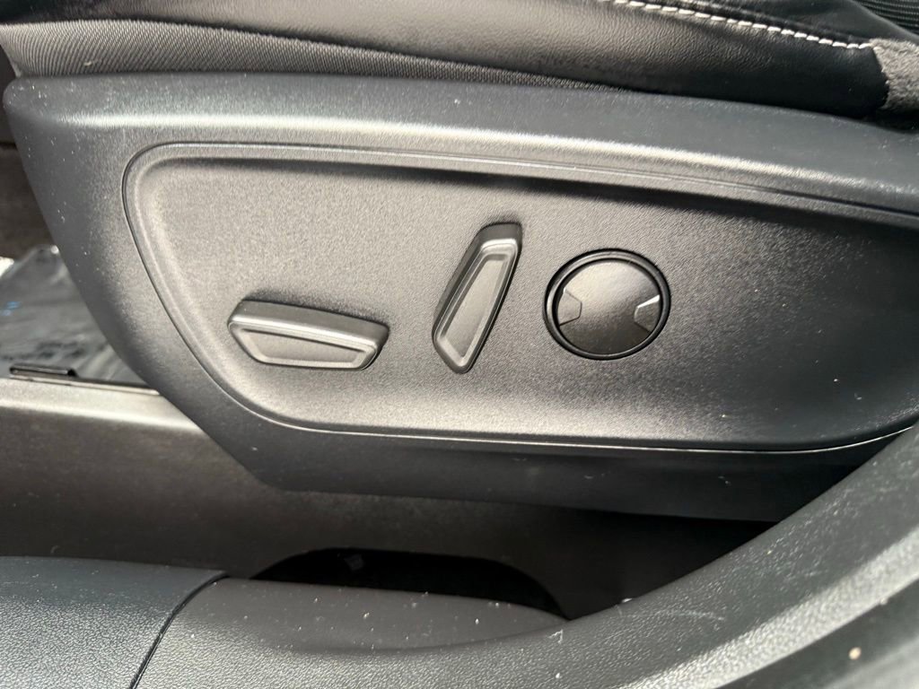 Certified 2024 Ford Escape Platinum image 13