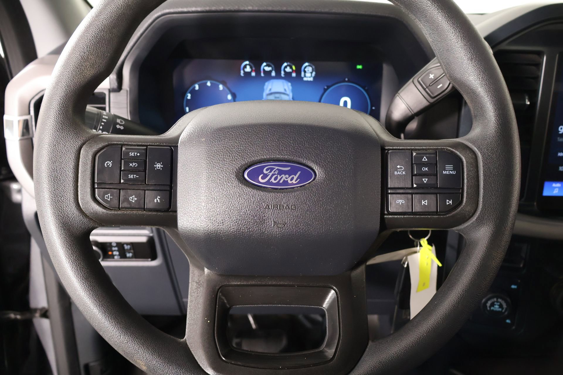 Used 2025 Ford F150 XL w/ Equipment Group 103A High AWD/4WD image 3
